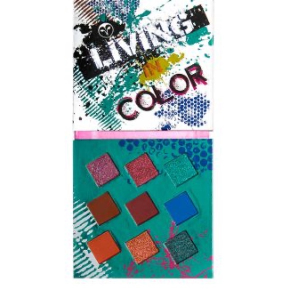 Living in color palette hank and Henry